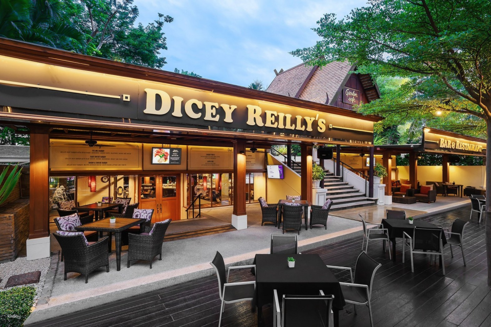 Dicey Reilly's at Avani Resort (Pattaya) | ประเทศไทย - Photo 1 of 10