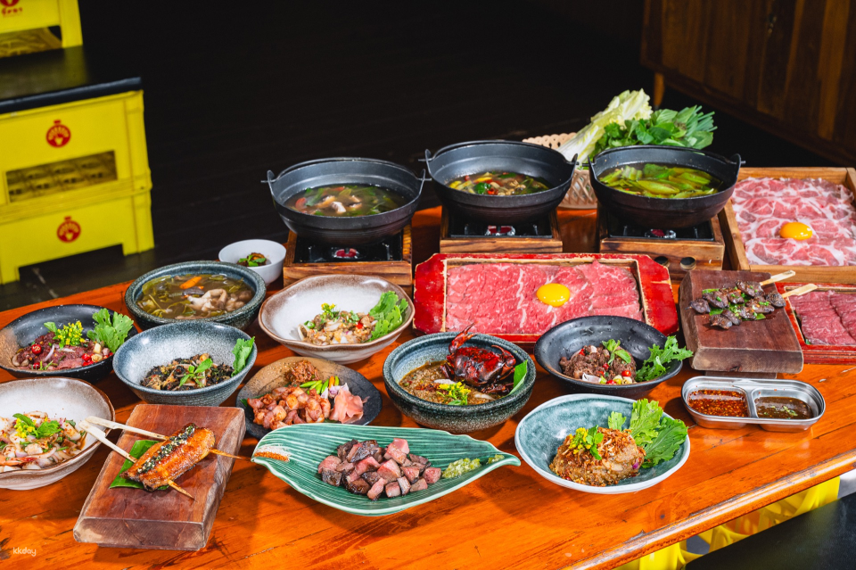 Era-Izaan Ratchaphruek | Nonthaburi Province - Photo 1 of 10