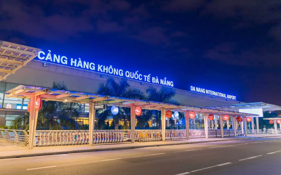 Fast Track Service at Da Nang (DAD) International Airport - Photo 1 of 5
