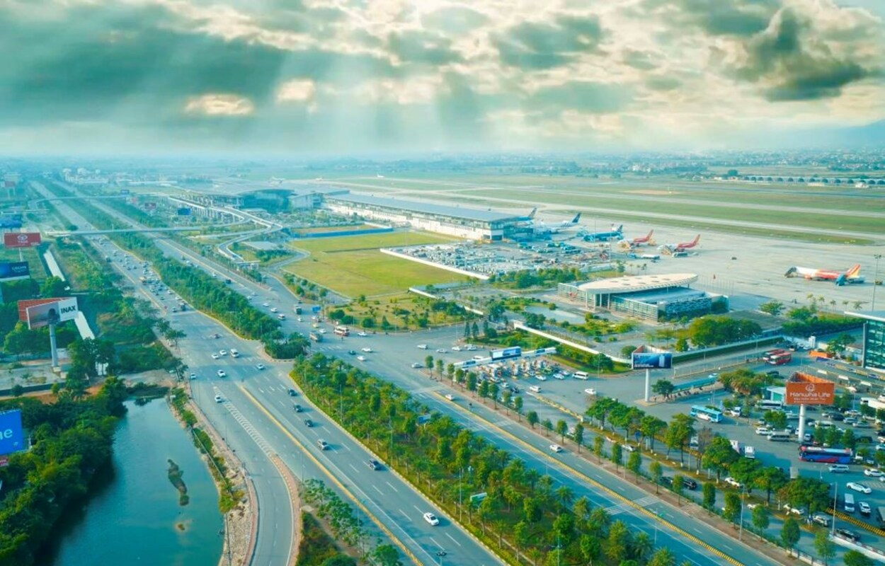 Fast Track Service at Ha Noi (HAN) International Airport - Photo 1 of 4