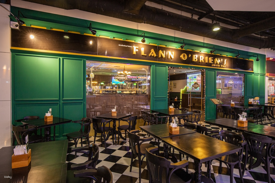Flann O'Brien's Irish Pub | Nonthaburi Province - Photo 1 of 10