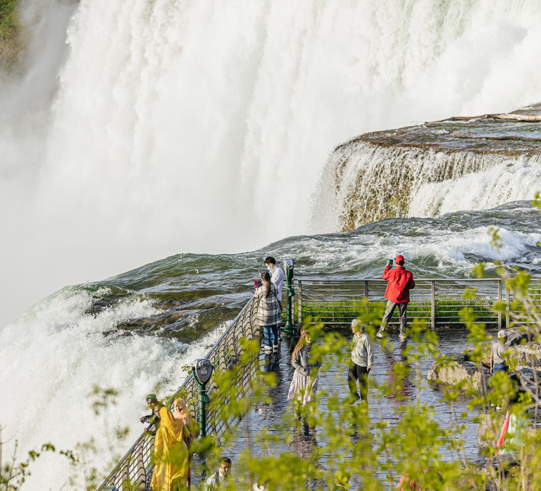 From NYC: Niagara Falls One Day Tour -Day & Night Experience - Photo 1 of 10