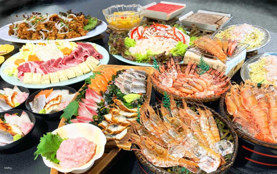 【10% OFF】【From Umeda】Tottori All-You-Can-Eat Gourmet Lunch, Sand Dunes & Sand Museum 1 Day Bus Tour - Photo 1 of 4