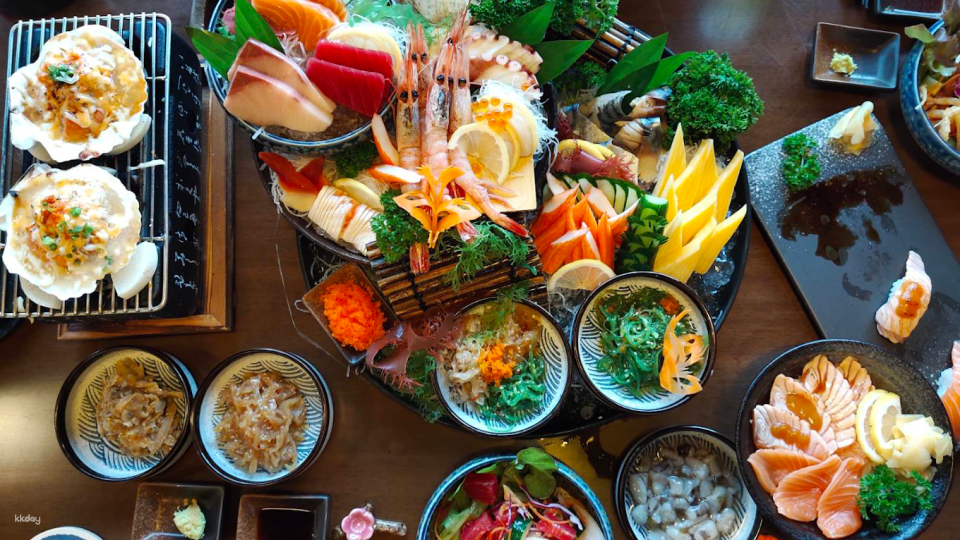 Gen Sushi Ekkachai | Samut Sakhon - Photo 1 of 10