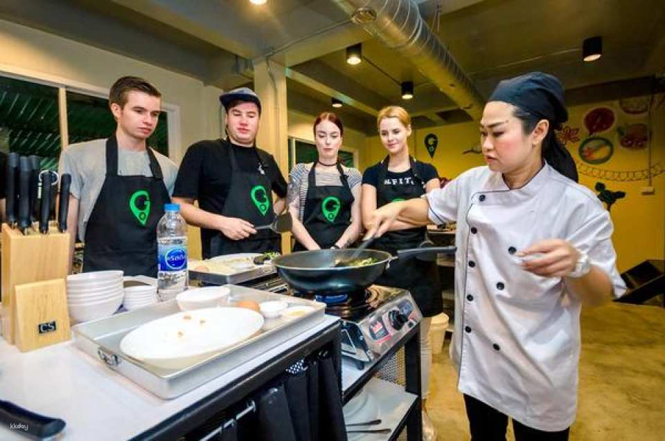 Go Thai Cooking Class | Bangkok - Photo 1 of 6