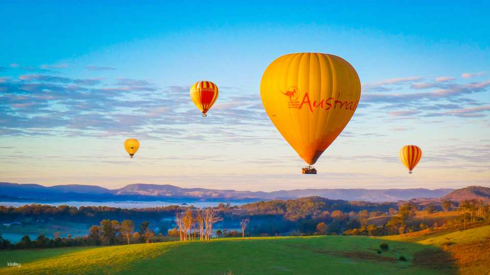 Gold Coast Hot Air Balloon with Breakfast and Return Transfer | Australia - Photo 1 of 8
