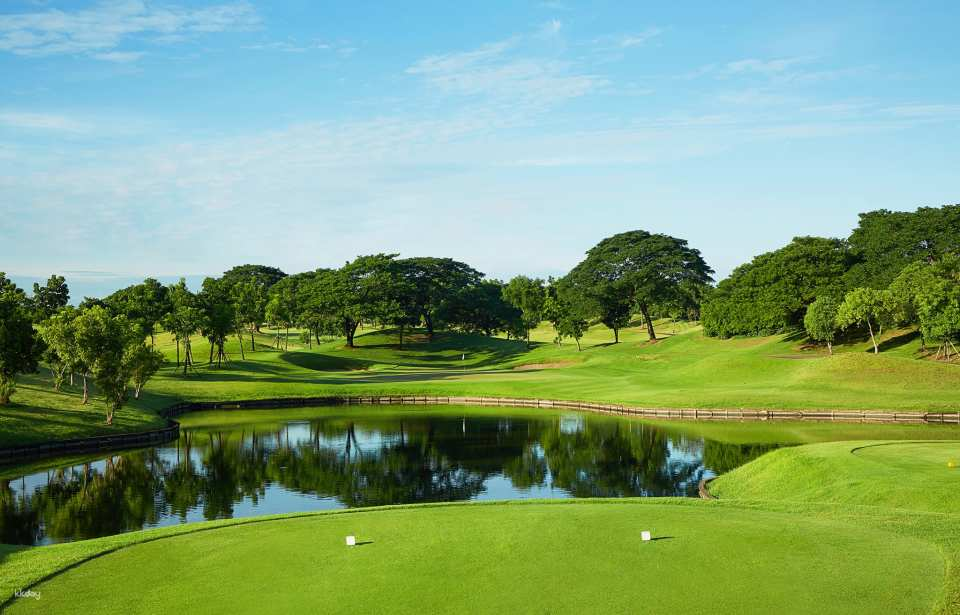 Golf Experience at Riverdale Golf Club | Pathum Thani - Photo 1 of 6