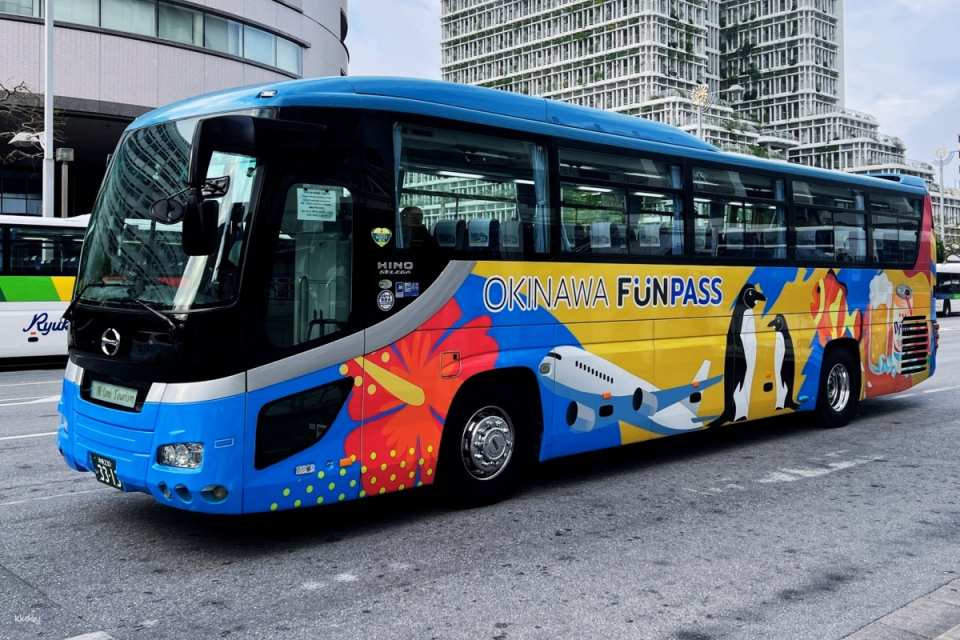 [Guaranteed Departure for Solo Traveler] Fun Pass Okinawa Bus Tour | Cape Manzamo, Churaumi Aquarium, Naminoue Shrine, Cape Zanpa Lighthouse, Southeast Botanical Garden Light Show, American Village Day Trip | Audio Guide Service - Photo 1 of 10