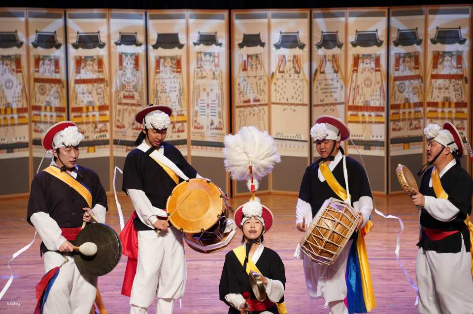 Gyeonggi Gugak Center: Live Korean Music & Cultural Experience - Photo 1 of 10