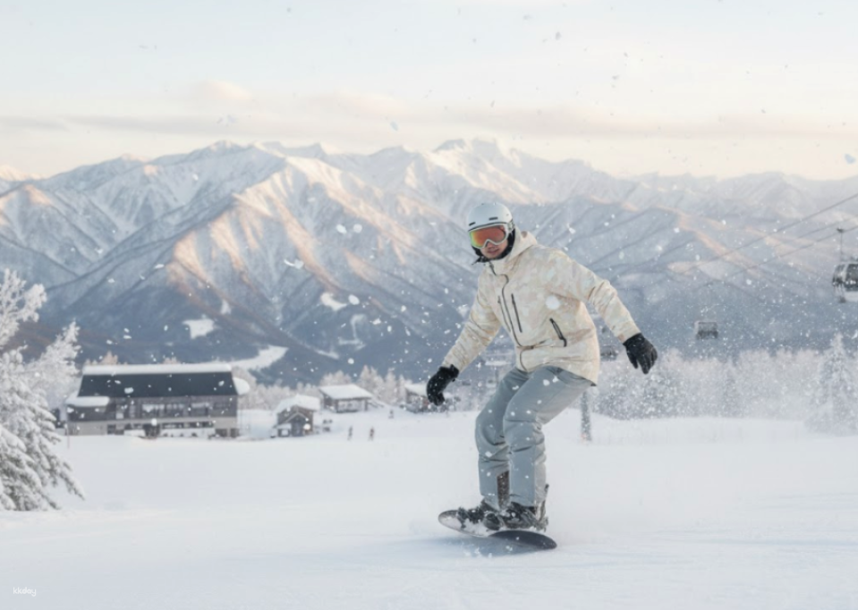 Hakuba Goryu/Iwadake, Nagano, Japan | Chinese-speaking private ski instructors | Half-day lessons | Full-day lessons | Officially certified Jade Ski School - Photo 1 of 4