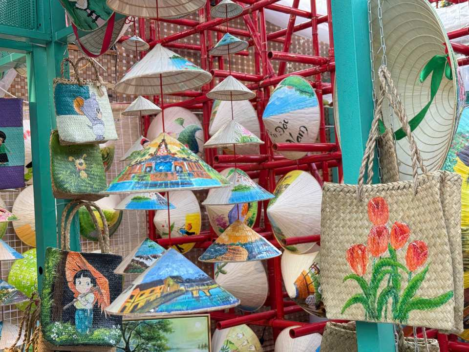 Ho Chi Minh City | Conical Hat Painting Workshop - Photo 1 of 5