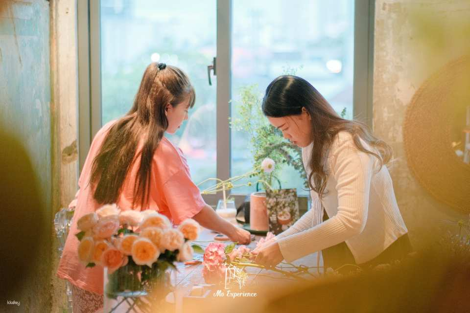 Ho Chi Minh City | Vietnamese Flower Arrangement Workshop in Saigon - Photo 1 of 6