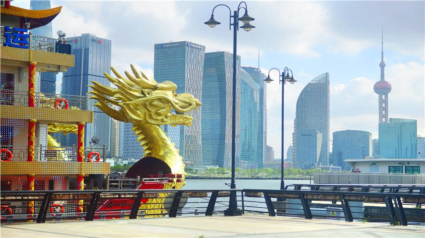 Huangpu River Dragon Boat - Photo 1 of 4