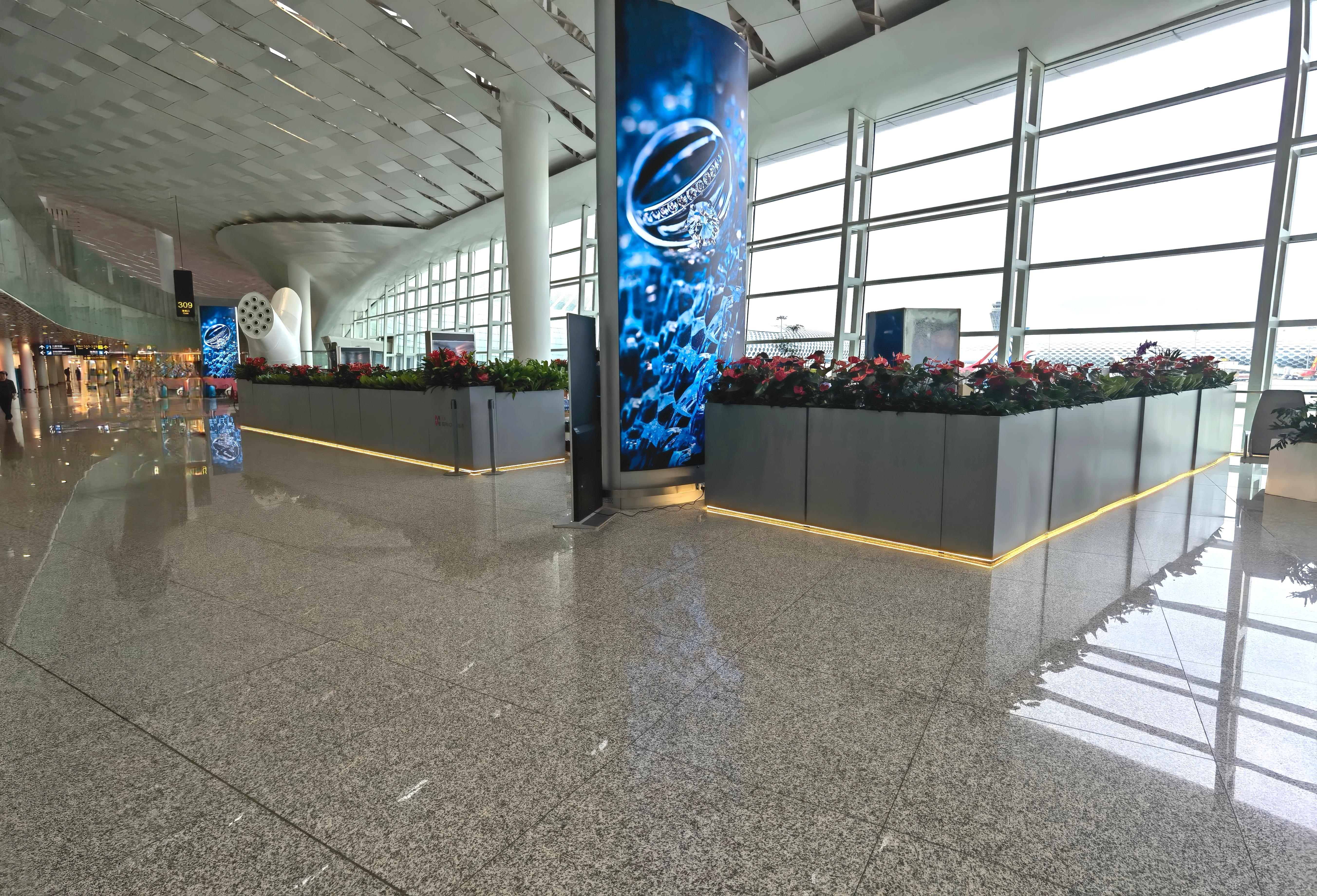 International Business VIP Lounge Bao'an International Airport - Photo 1 of 4