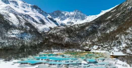Jiuzhaigou National Park to Huanglong National Scenic Area Carpooling Shuttle Bus Individual - Photo 1 of 7