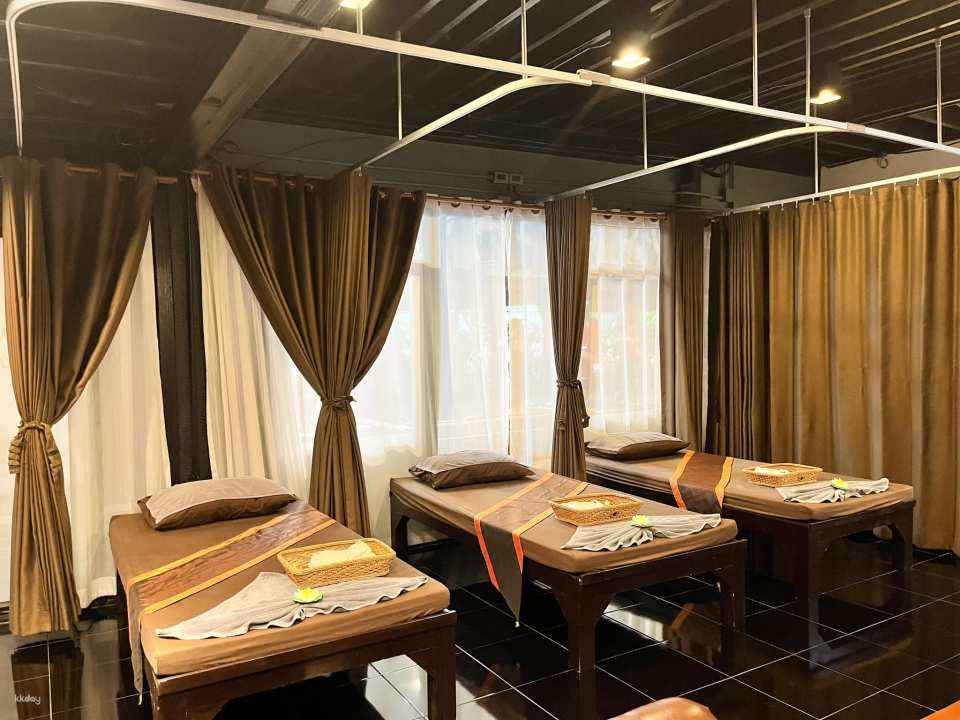 Beyond Massage (Sukhumvit 36) | Thailand - Photo 1 of 8