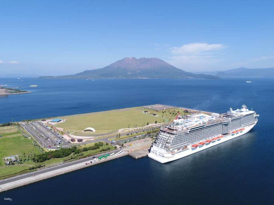 Kagosihma Cruise Shore Excursion:with Highlights: Sakurajima & City Wonders tour - Photo 1 of 12