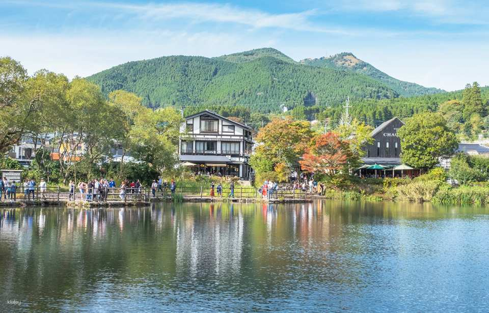 Kyushu Day Tour (Korean Guide) | Dazaifu Tenmangu Shrine, Beppu Ropeway, Yufuin, and Kinrinko Lake (Depart from Fukuoka) - Photo 1 of 10