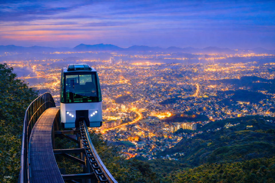 Kyushu Sarakurayama Ropeway Day Trip | Kanmon Bridge & Karato Market & Motonosumi Shrine & Sarakurayama Ropeway (Departing from Fukuoka) - Photo 1 of 10