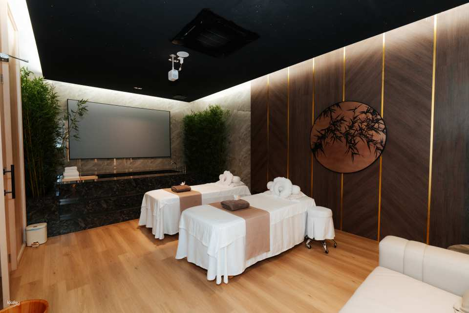 Luxury Spa & Massage Experience at Billion Onsen Kuala Lumpur | Malaysia - Photo 1 of 9