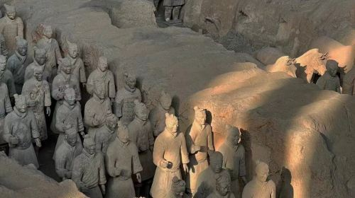 Mini Group Xian Day Tour to Terracotta Army, City Wall, Pagoda and Muslim Quarter Day Tours - Photo 1 of 10