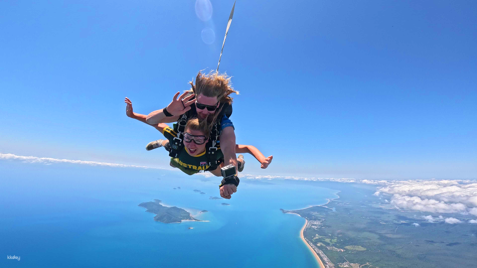 Mission Beach Skydiving Experience | Queensland - Photo 1 of 4
