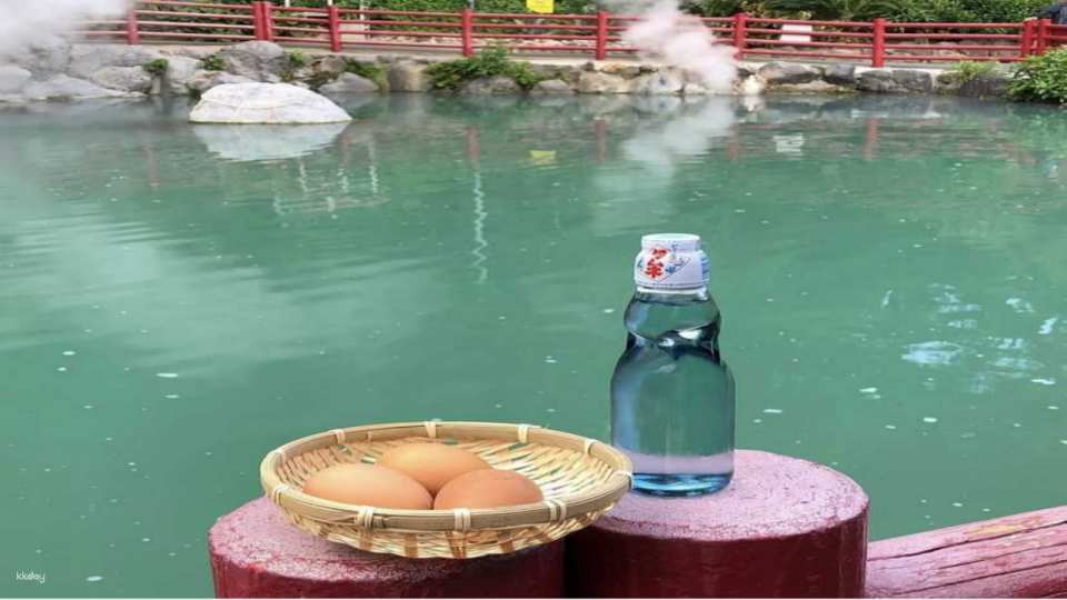 [Mochi Gift & Admission Included] Fukuoka Bus Tour Dazaifu Yufuin Beppu Tour - Photo 1 of 9
