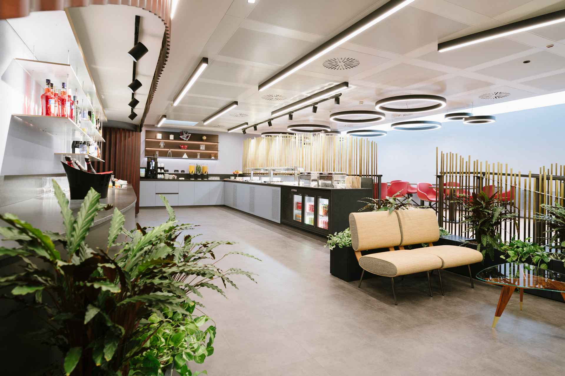 Monteverdi Classic Lounge Malpensa Airport - Photo 1 of 3