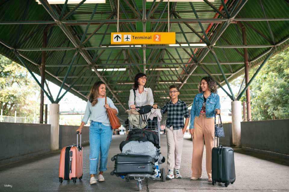 Nha Trang Fast-Track Service at Cam Ranh Airport: Arrival & Departure Assistance (CXR - Vietnam) - Photo 1 of 8