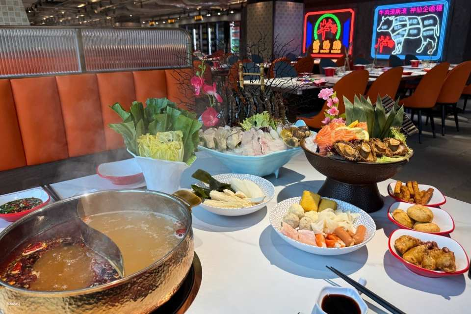 KKday Exclusive | Niu Da Ye Clear Broth Beef Brisket | All-you-can-eat and drink from $198 per person | 120-minute Chaoshan beef hot pot buffet | Limited-time complimentary seafood platter | Unlimited hot pot ingredients and drinks | Tsuen Wan | Kwai Fong - Photo 1 of 10