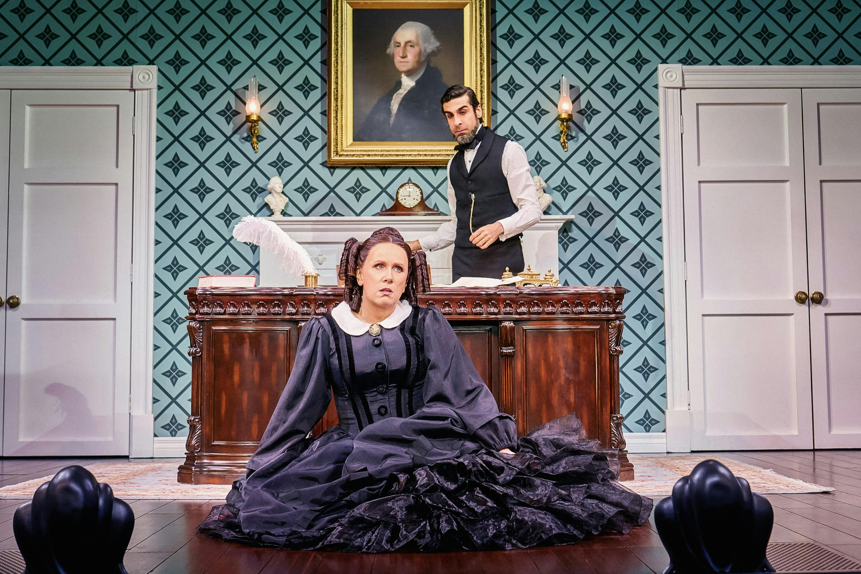 Oh, Mary! - Photo 1 of 3