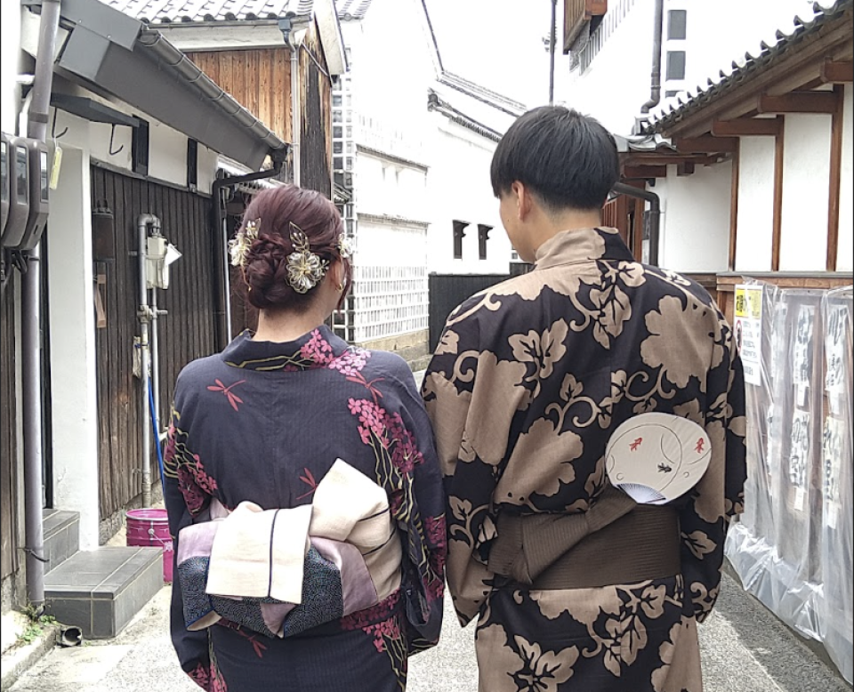Okayama Kurashiki Costume Rental | Authentic Kimono/Yukata Styling Experience | Romantic Kimono - Photo 1 of 7