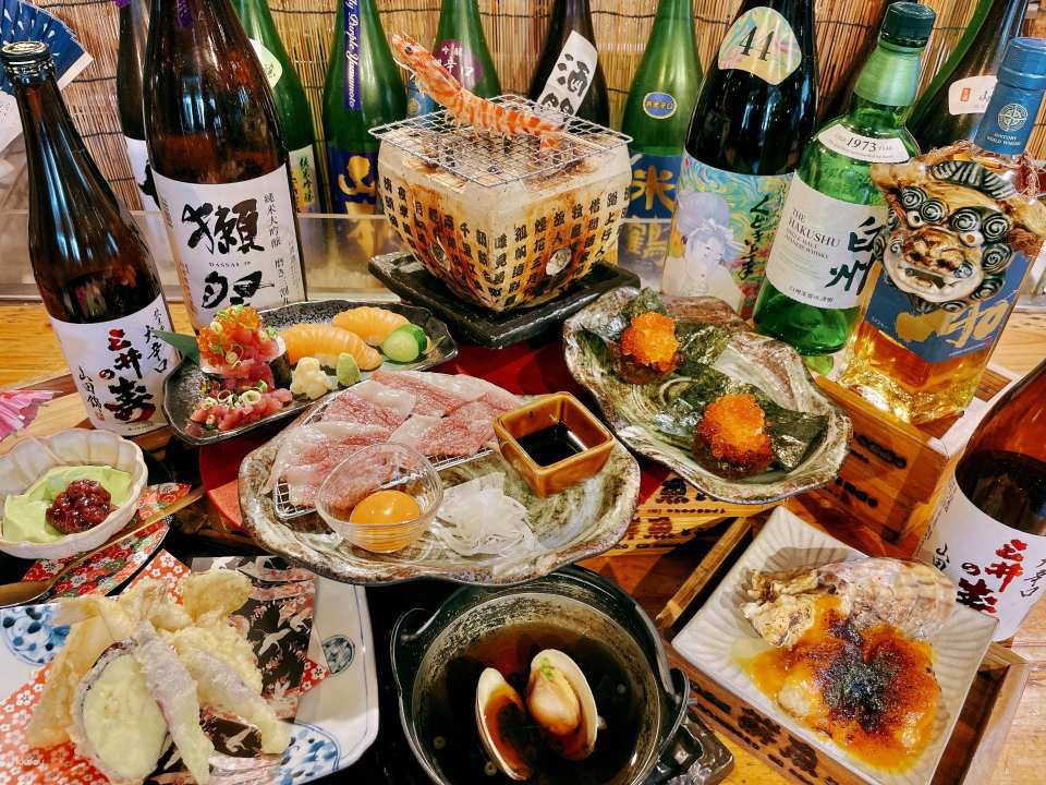 Okinawa, Japan | Okinawa Seafood and Wagyu Beef Set Meal | Ginji Meuri, Naha Shintoshin Store - Photo 1 of 10