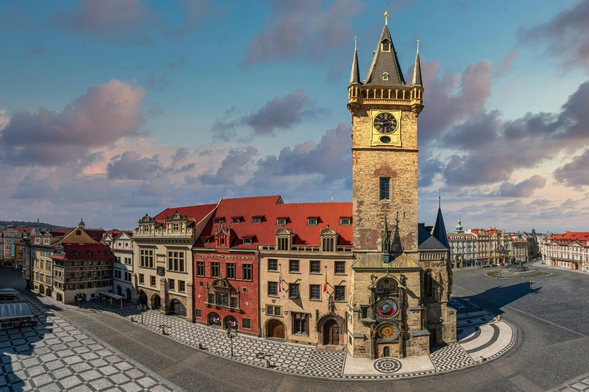Ticket Clock Old Town Hall Tower & Astronomical Clock: Entry Ticket dalam Praha | Pelago