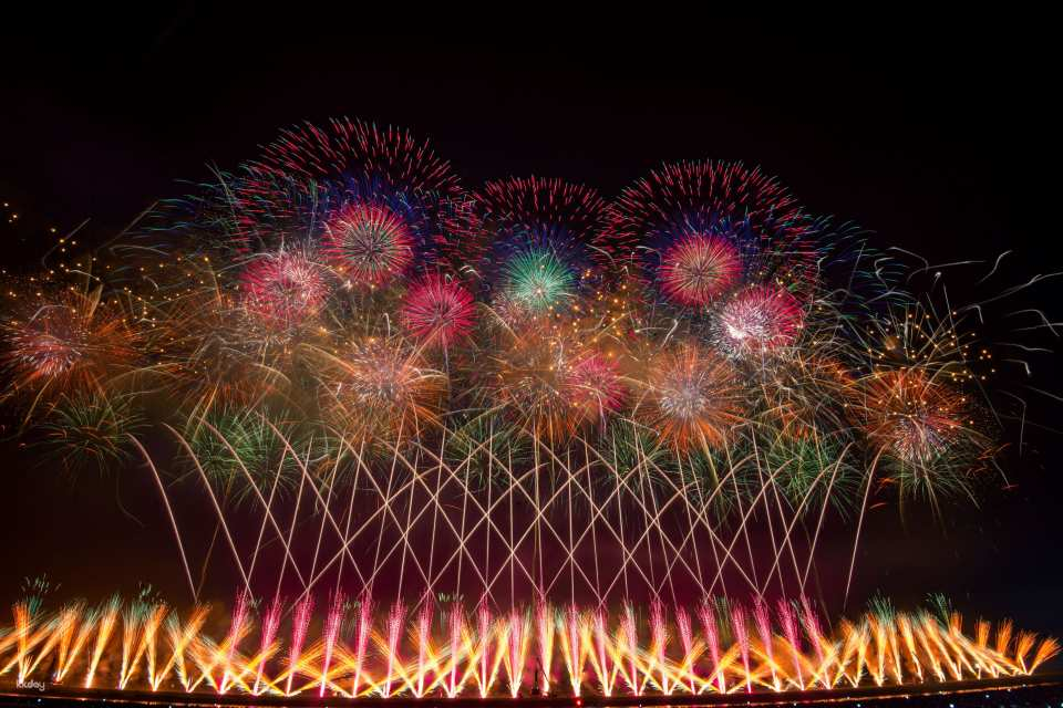 Omagari Fireworks Festival - Photo 1 of 7