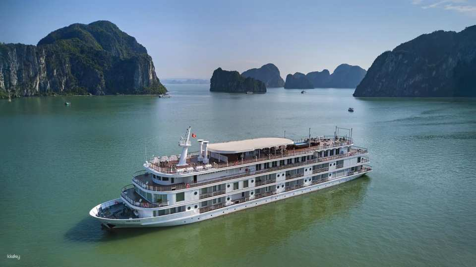 Paradise Legacy Cruise Halong - 2 days 1 night - Photo 1 of 2