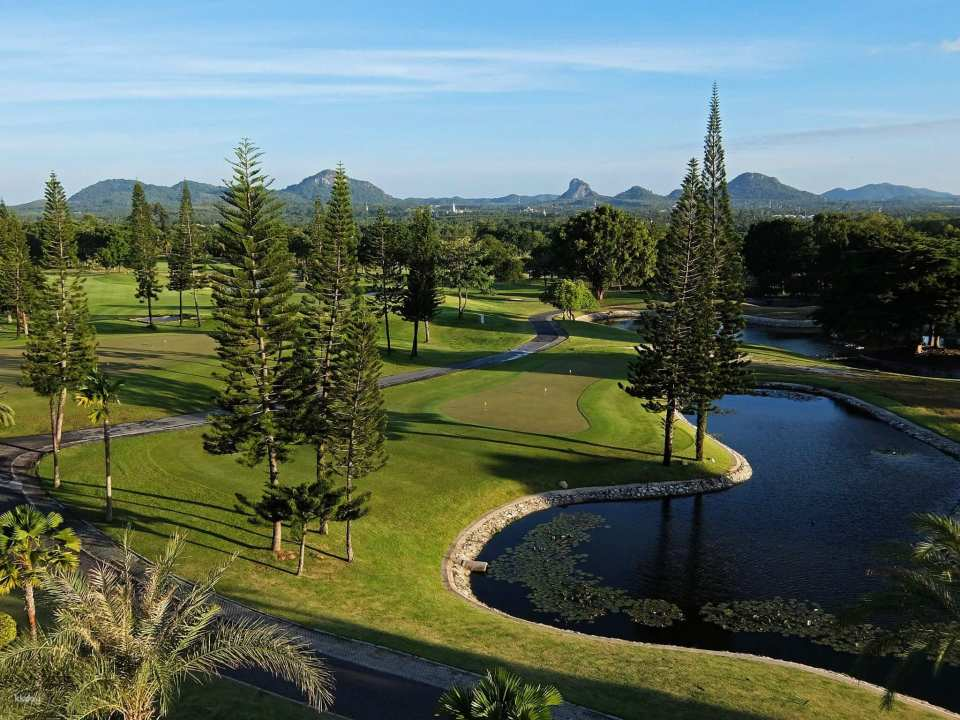 Phoenix Gold Golf And Country Club (Pattaya) | Chonburi - Photo 1 of 4