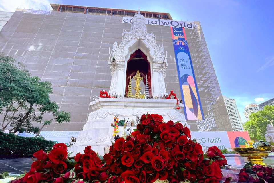 Phra Trimurti (The God of Love) Wish Making and Vow Redemption Virtual Tour | Thailand - Photo 1 of 9