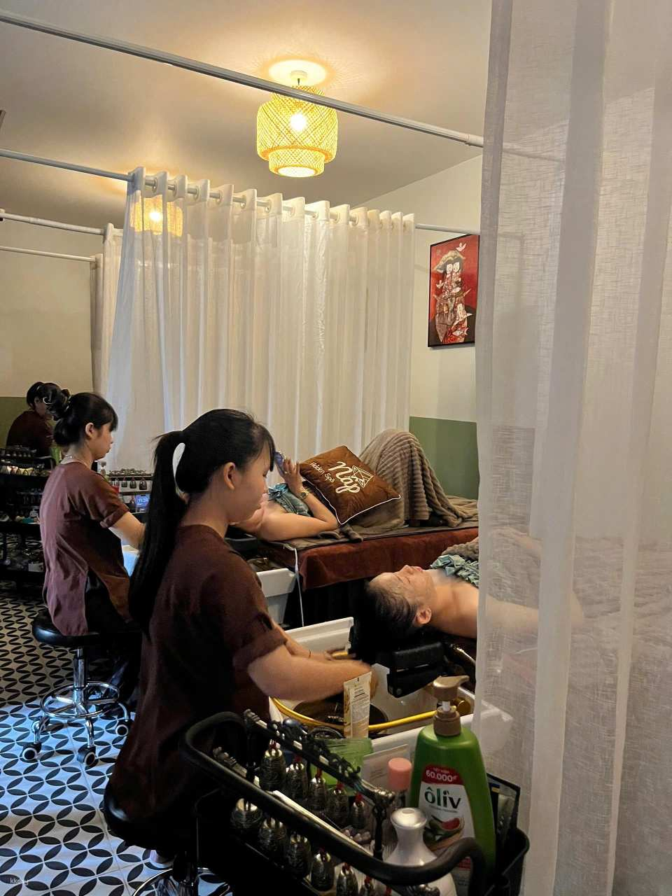Phu Quoc Vietnamese Herbal Shampoo and Head Massage Experience 30/75 Mins - Photo 1 of 7