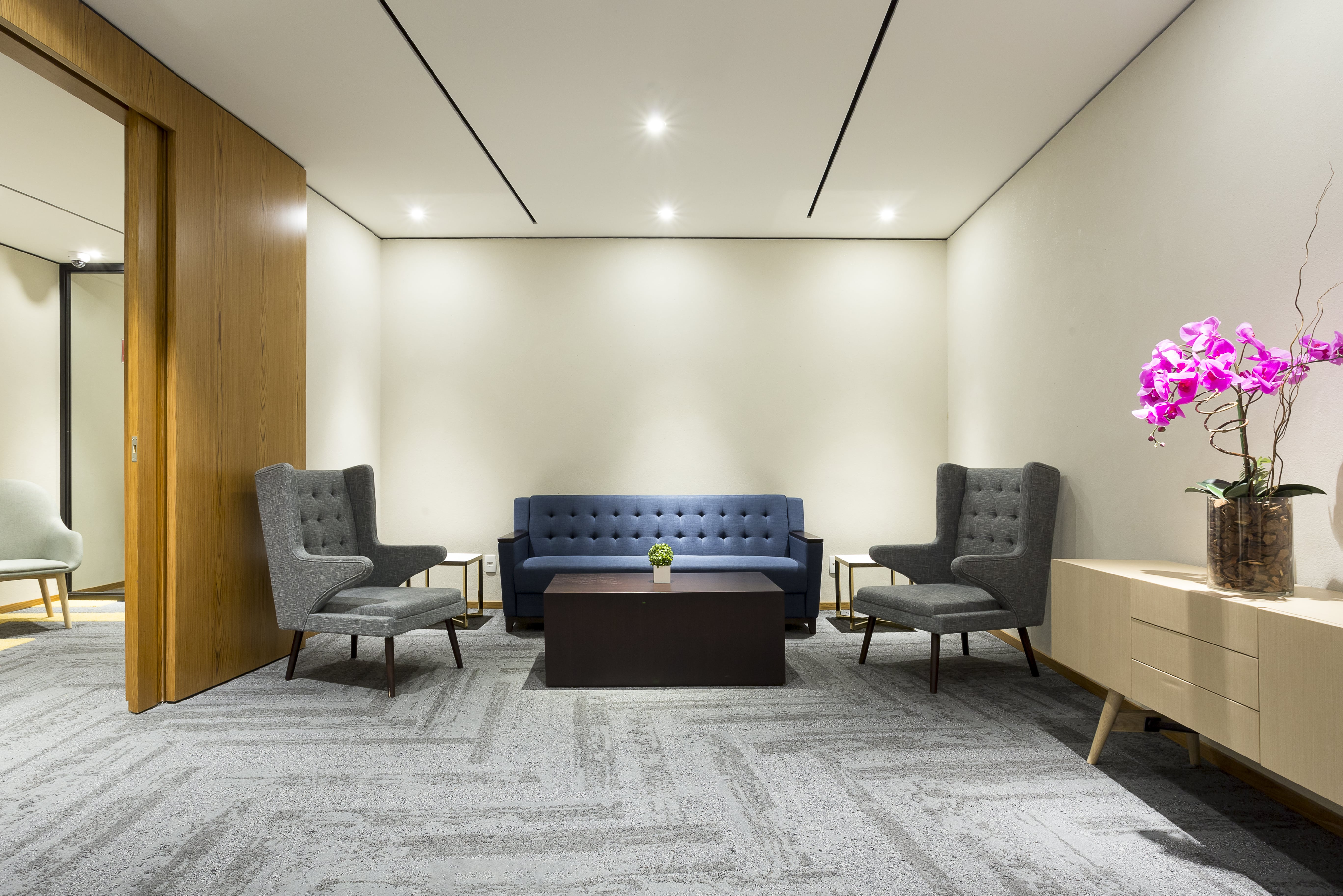 Plaza Premium Lounge (Arrivals) Galeao-A.C. Jobim International Airport - Photo 1 of 8