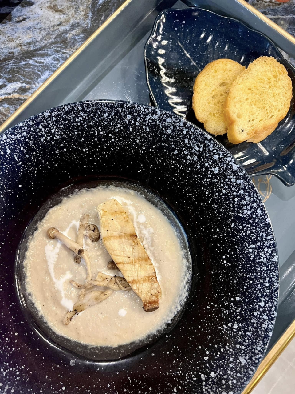 Porsh Dining (Si Racha) | ประเทศไทย - Photo 1 of 10