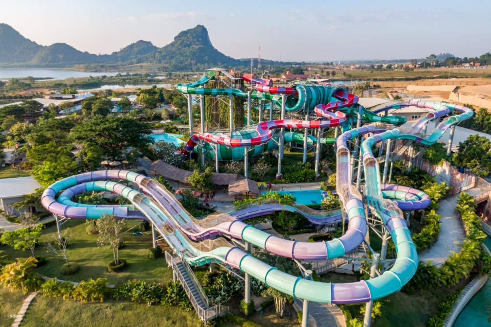 Ramayana Water Park (Chonburi) | ประเทศไทย - Photo 1 of 10