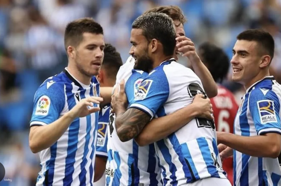 Real Sociedad Football Match Tickets | Spain - Photo 1 of 4