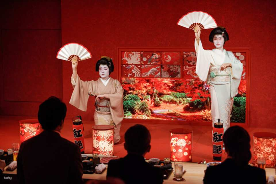 Recommended Japanese Geisha District Cultural Experience: Tokyo Shinbashi Grand Hammer Stage Banquet Restaurant - Authentic Geisha Interaction - Photo 1 of 10