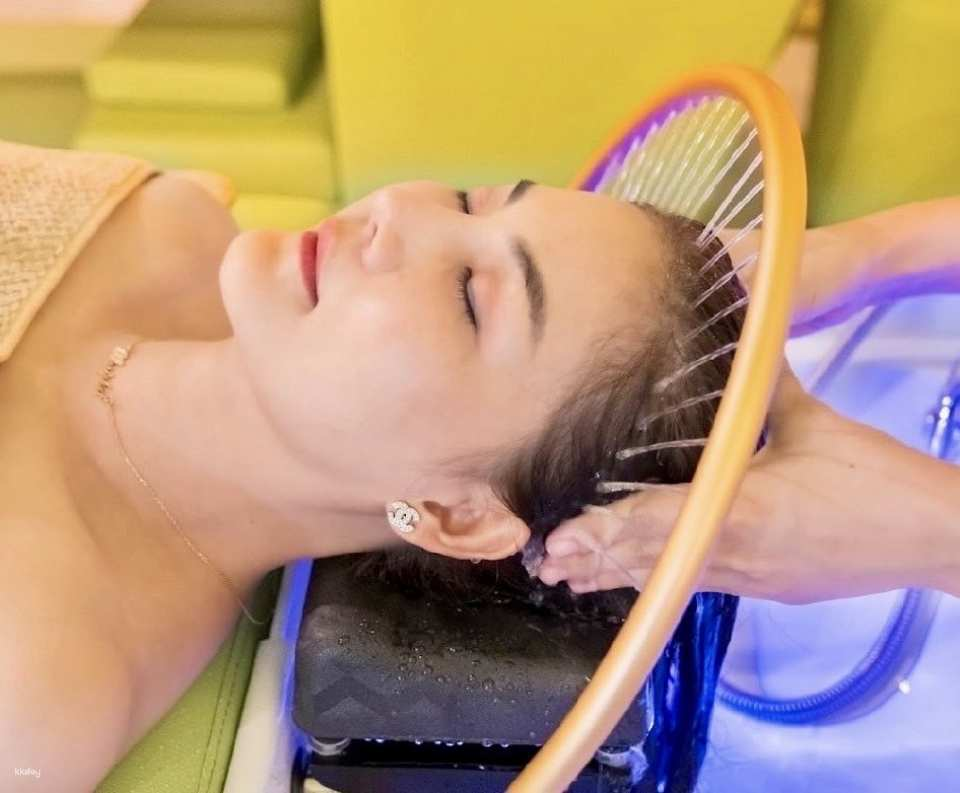 Sabaikay Head Massage & Sleep Salon (ICONSIAM) | Bangkok - Photo 1 of 9