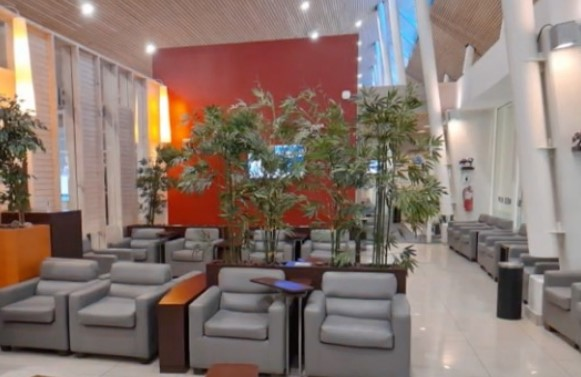 Salon Pacific Club Puerto Montt El Tepual Airport - Photo 1 of 1