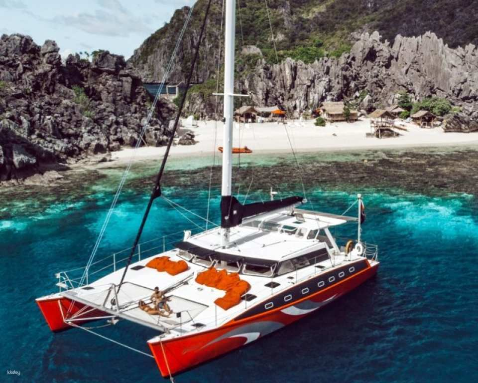 Seacret Luxury Catamaran Yacht Group Island Hopping | Philippines - Photo 1 of 8