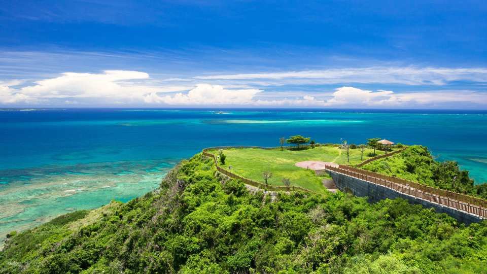 Southern Okinawa Day Tour｜Cape Chinen & Gyokusendo & Itoman Fish Market & Senaga Island & Outlet Mall｜Depart from Naha City - Photo 1 of 10