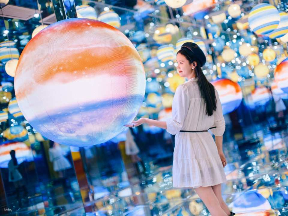 Space & Time Cube+Ticket  in Pattaya | Thailand - Photo 1 of 9