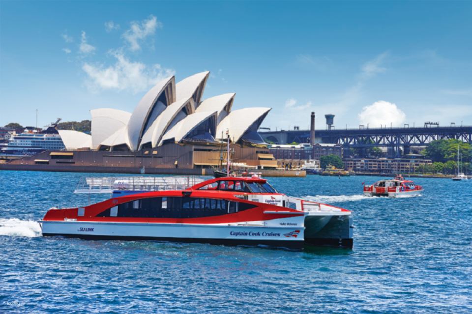 Sydney Harbour Explorer Hop-on Hop-off Cruise | Sydney - Photo 1 of 9
